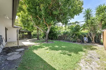 1820 17th Court N, Lake Worth Beach, FL 33460 - Photo 42