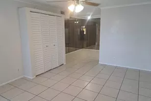 2671 Riverside Dr, Coral Springs, FL 33065 - Photo 2