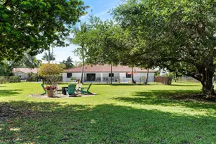 13821 Alexandria Ct, Davie, FL 33325 - Photo 50