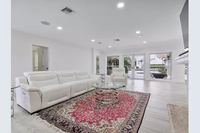 411 Poinciana Drive, Fort Lauderdale, FL 33301 - Photo 4