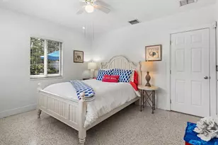 340 NE 7th Ave, Delray Beach, FL 33483 - Photo 20