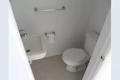 1501 Crescent Circle #C20, Lake Park, FL 33403 - Photo 6