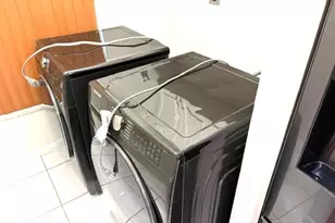 8064 NW 41 Ct, Sunrise, FL 33351 - Photo 16