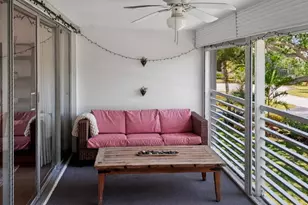 8 Garden St, Tequesta, FL 33469 - Photo 2