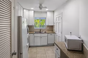 8 Garden St, Tequesta, FL 33469 - Photo 6