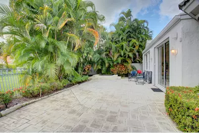 2106 NW 60th Circle, Boca Raton, FL 33496 - Photo 44