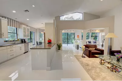 2106 NW 60th Circle, Boca Raton, FL 33496 - Photo 12