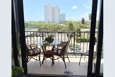 5600 N Flagler Drive #404, West Palm Beach, FL 33407 - Photo 12