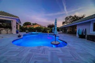 15925 Springhill Ct, Wellington, FL 33414 - Photo 2