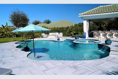 15925 Springhill Court, Wellington, FL 33414 - Photo 2
