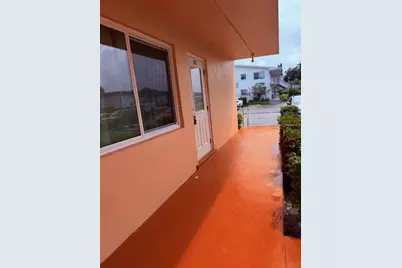 331 N Sheffield N #331, West Palm Beach, FL 33417 - Photo 2