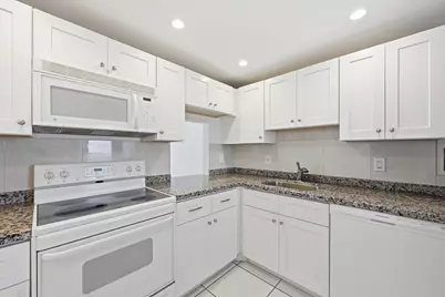 5700 NW 2nd Avenue #604, Boca Raton, FL 33487 - Photo 6