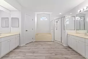 2452 SW Fair Isle Rd, Port Saint Lucie, FL 34987 - Photo 22