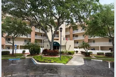 9539 Weldon Circle #F107, Tamarac, FL 33321 - Photo 2