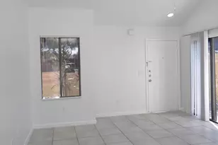 4132 Palm Bay Cir, West Palm Beach, FL 33406 - Photo 4