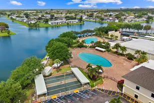 126 Southampton B, West Palm Beach, FL 33417 - Photo 22