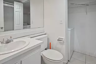 262 Woodland Rd, Palm Springs, FL 33461 - Photo 12