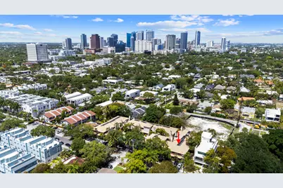 905 SE 12th Court #15, Fort Lauderdale, FL 33316 - Photo 2