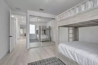 15760 Italian Cypress Way, Wellington, FL 33414 - Photo 16