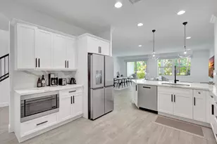 15760 Italian Cypress Wy, Wellington, FL 33414 - Photo 4