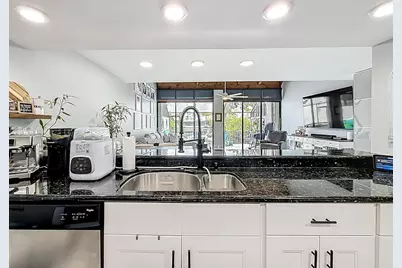 11313 NW 15th Street, Pembroke Pines, FL 33026 - Photo 20