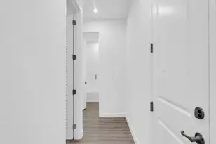 9060 SW Remy Ln, Port Saint Lucie, FL 34987 - Photo 14