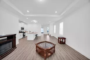 9060 SW Remy Ln, Port Saint Lucie, FL 34987 - Photo 6