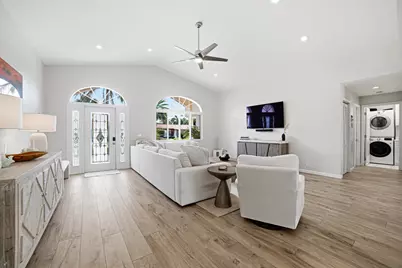 2281 SE 11th Street, Pompano Beach, FL 33062 - Photo 10