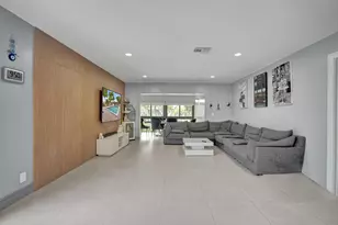 21675 Tall Palm Cir, Boca Raton, FL 33433 - Photo 14