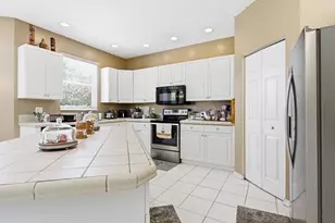 2430 Westmont Dr, Royal Palm Beach, FL 33411 - Photo 8