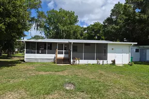 301 SE 5th Ave, Okeechobee, FL 34974 - Photo 1