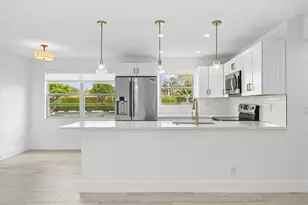 308 Preston H, Boca Raton, FL 33434 - Photo 10