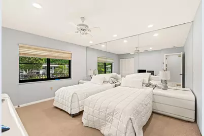 46 Stratford Lane W #D, Boynton Beach, FL 33436 - Photo 20