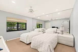 46 Stratford Ln W, Boynton Beach, FL 33436 - Photo 20