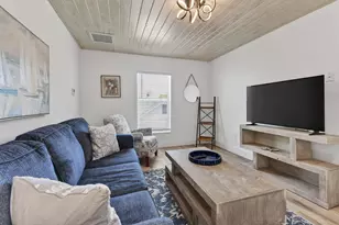 608 SE 5th St, Stuart, FL 34994 - Photo 10