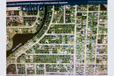 22492 Cleveland Avenue, Port Charlotte, FL 33954 - Photo 4