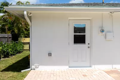 3360 Sapphire Road, Lake Worth, FL 33462 - Photo 26