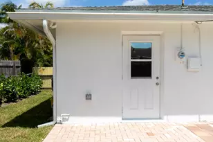 3360 Sapphire Rd, Lake Worth, FL 33462 - Photo 26
