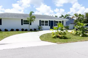 3360 Sapphire Rd, Lake Worth, FL 33462 - Photo 6