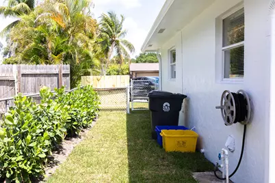 3360 Sapphire Road, Lake Worth, FL 33462 - Photo 46