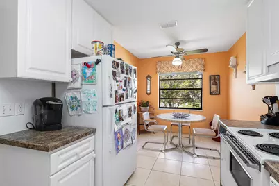 29 Stratford Lane West #Unit B, Boynton Beach, FL 33436 - Photo 14