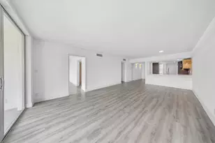 3151 S Palm Aire Dr, Pompano Beach, FL 33069 - Photo 18