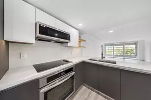 3151 S Palm Aire Dr, Pompano Beach, FL 33069 - Photo 4