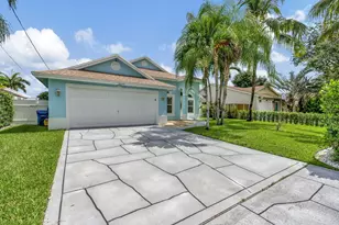 6253 Michael St, Jupiter, FL 33458 - Photo 2