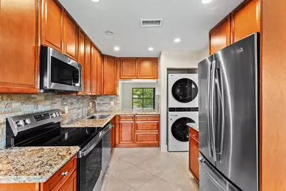 24 Stratford Drive E #Unit F, Boynton Beach, FL 33436 - Photo 6
