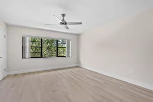 24 Stratford Dr E, Boynton Beach, FL 33436 - Photo 18