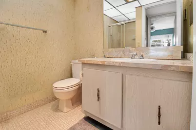 525 Capri K, Delray Beach, FL 33484 - Photo 14