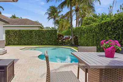 1830 Harbor View Circle, Weston, FL 33327 - Photo 34