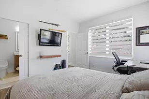 1830 Harbor View Cir, Weston, FL 33327 - Photo 32