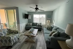 110 Villa Cir, Boynton Beach, FL 33435 - Photo 2